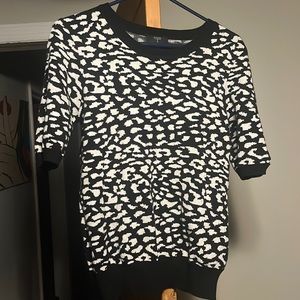 Cheetah print short sleeved sweater